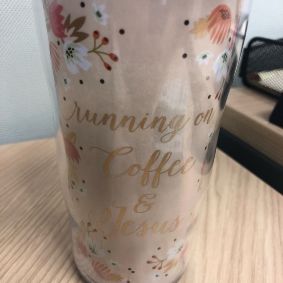 Meet your Posher, Michelle - Picture 4 of 6